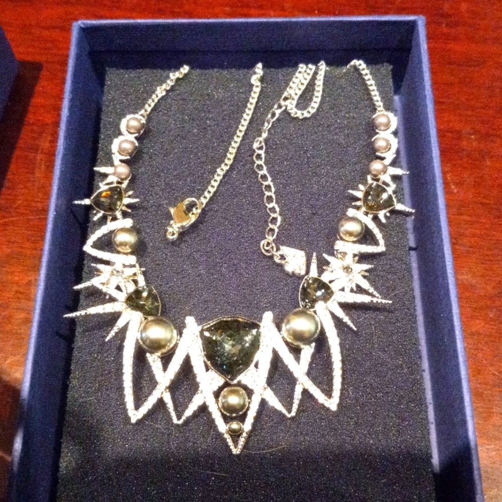 Swarovski necklace unique multi stone and crystal pearls brand new